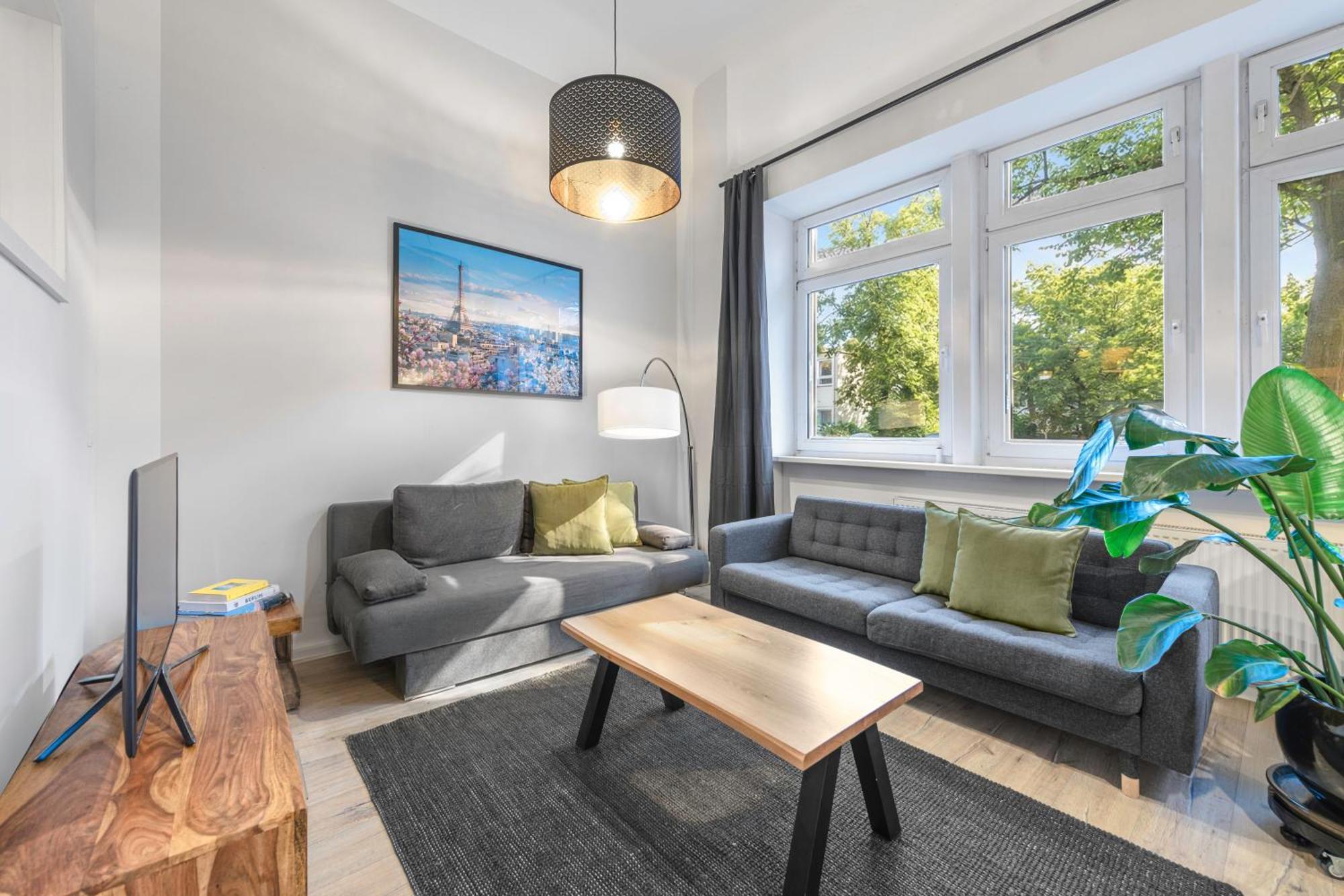 The Goethe Group Loft, 2 Bedroom 2 Bath Rooms, One Living Room, Family Friendly, 2-5 Guests — Fotos 3